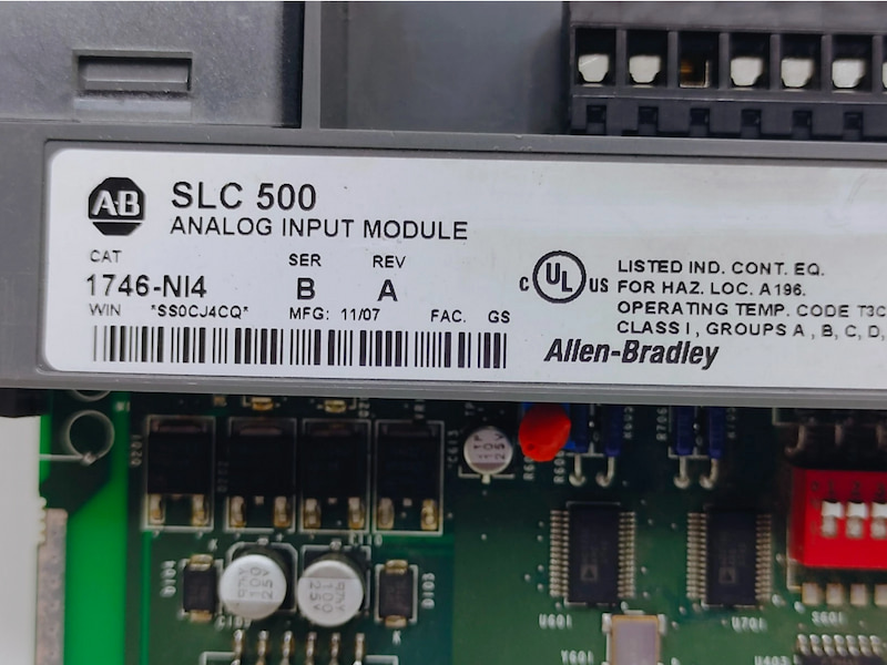 Allen-Bradley 1746-NI4 Allen-Bradley 1746-NI4